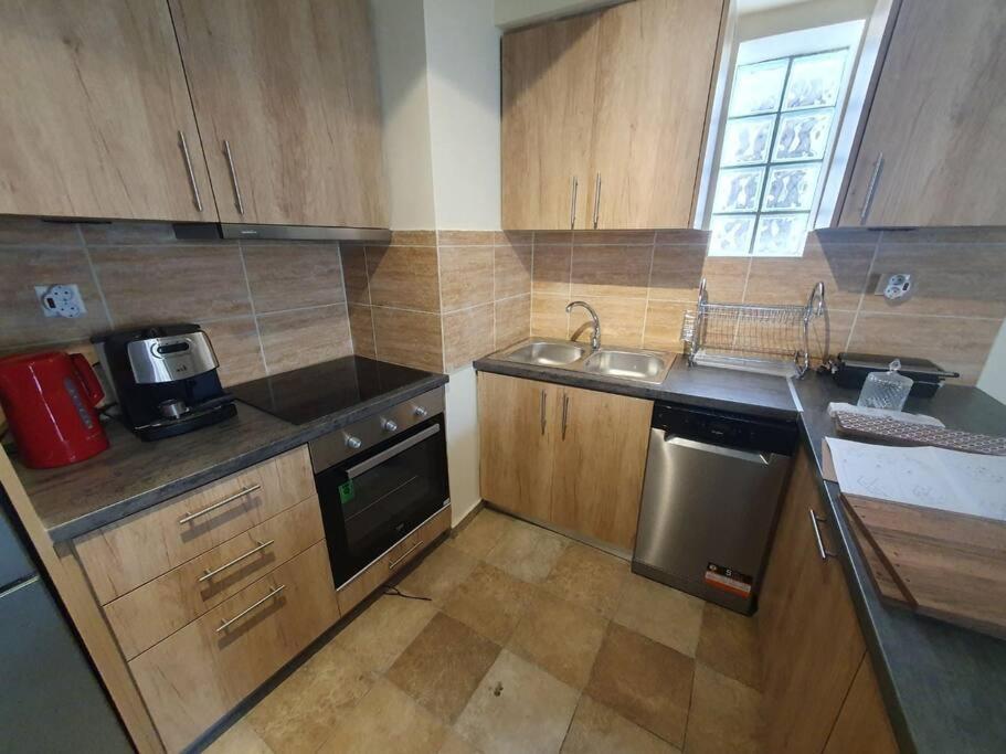Lux & Style 75Sqm With Private Parking In Athens Appartement Buitenkant foto