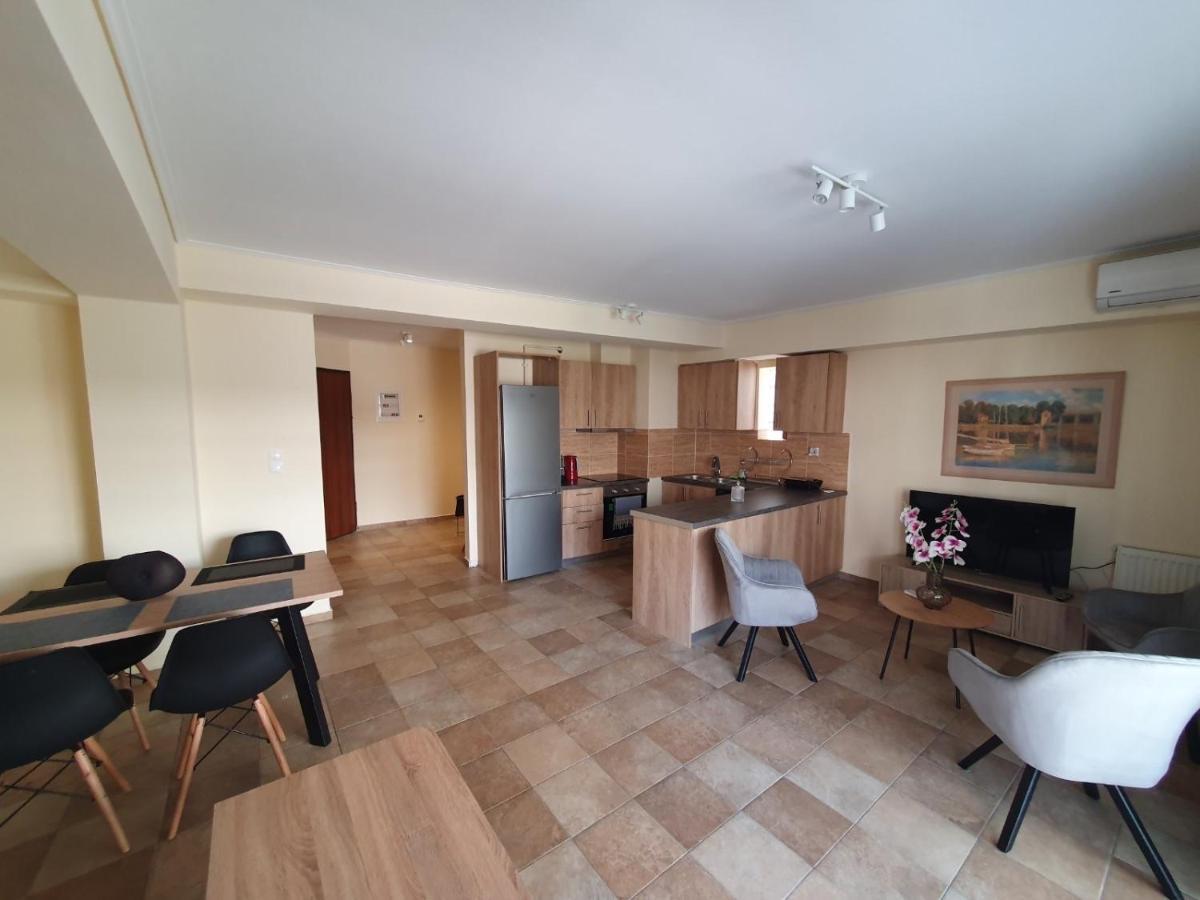 Lux & Style 75Sqm With Private Parking In Athens Appartement Buitenkant foto