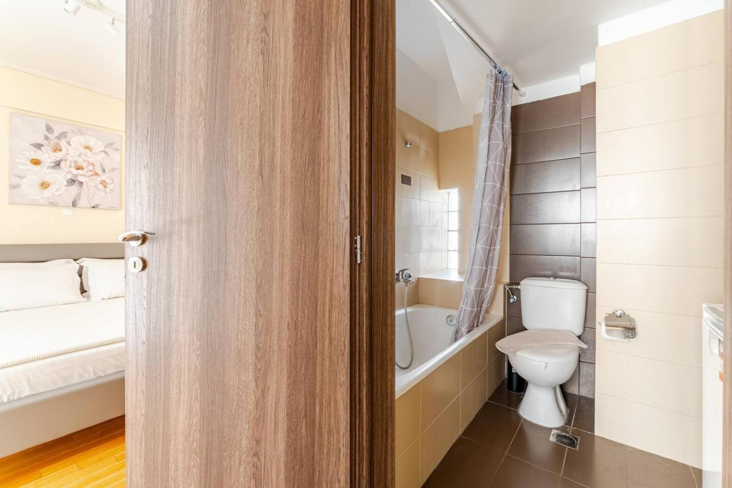 Lux & Style 75Sqm With Private Parking In Athens Appartement Buitenkant foto